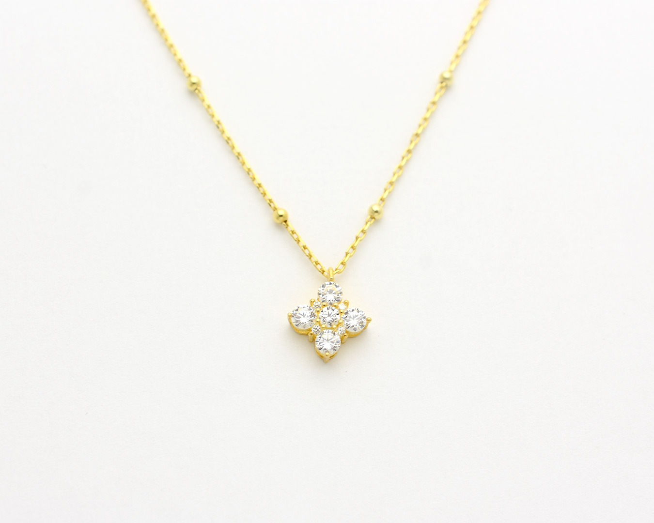 Clover Pendant Necklace