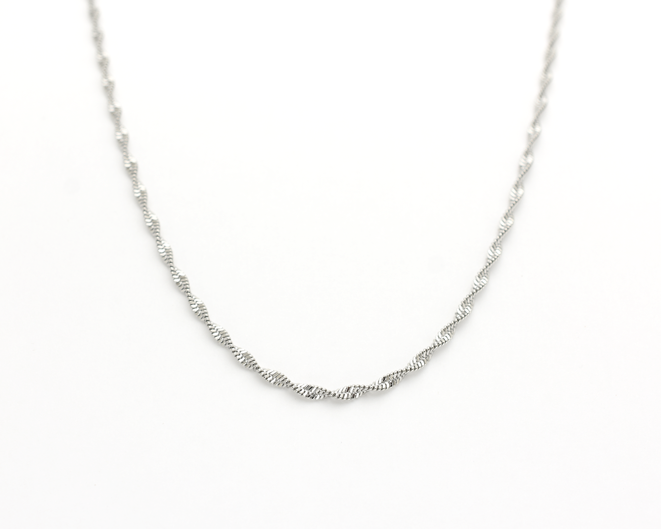 Twist Chain Necklace