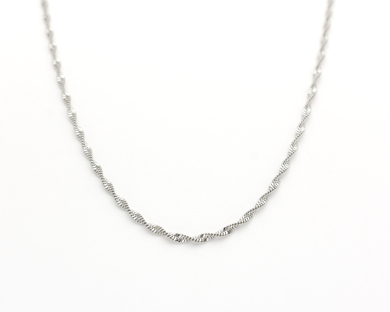 Twist Chain Necklace