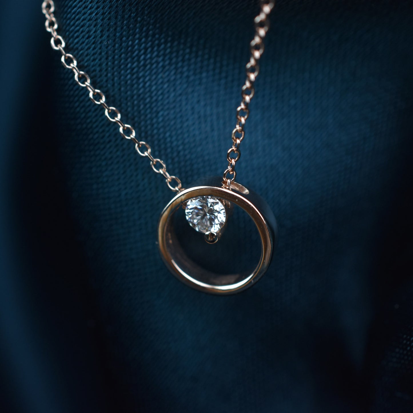 circle pendant