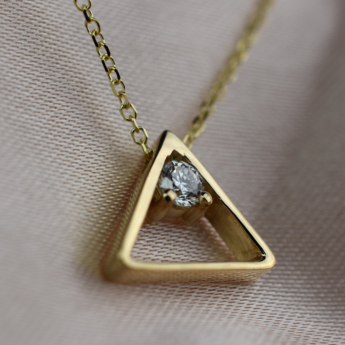 diamond neckklace