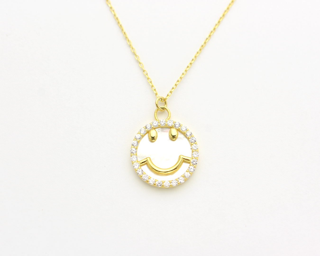 Smiley Face Necklace - Mother of Pearl