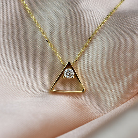 diamond triangle necklace